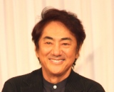 �s�����e�A�����㏉�̌��̏�Ō��y�����@�~���[�W�J���e�q�����ɐe�w���ďΊ�u�ō��[�I�v 