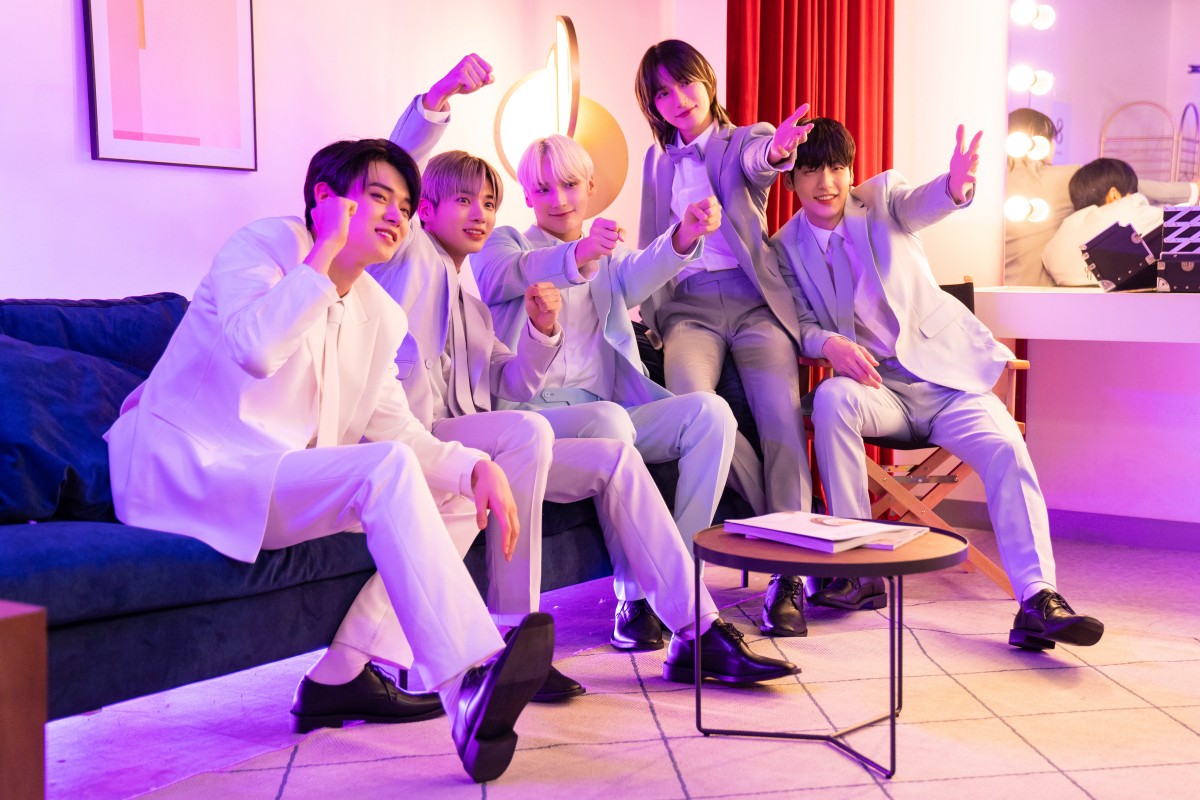 CLOVbg=c^&ZډfzMAvusmash.vœƐzMTOMORROW X TOGETHER̃IWiRec 