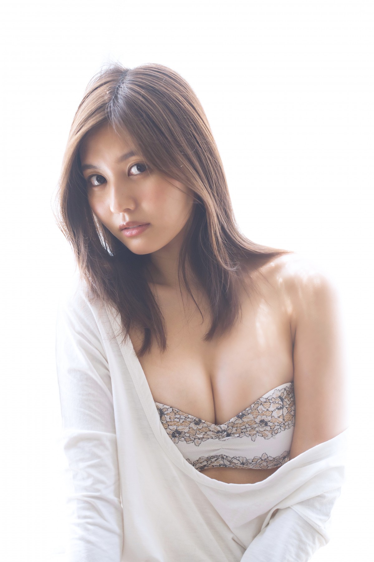 林ゆめ直筆サイン入りセクシー写真パネル 林ゆめ直筆サイン入りセクシー写真パネル blt graph.vol.52登場の林ゆめ