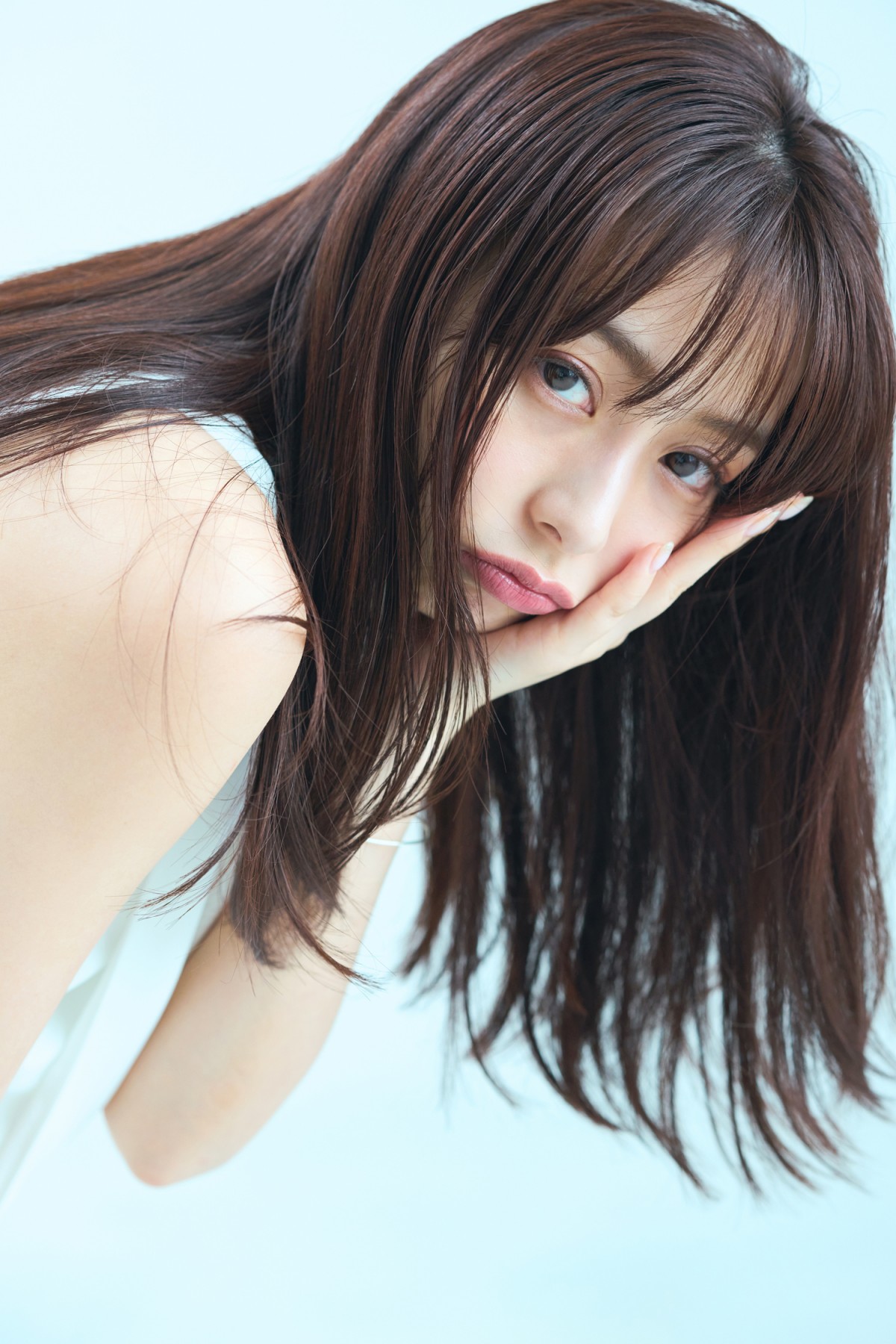 宇垣美里　表紙 
