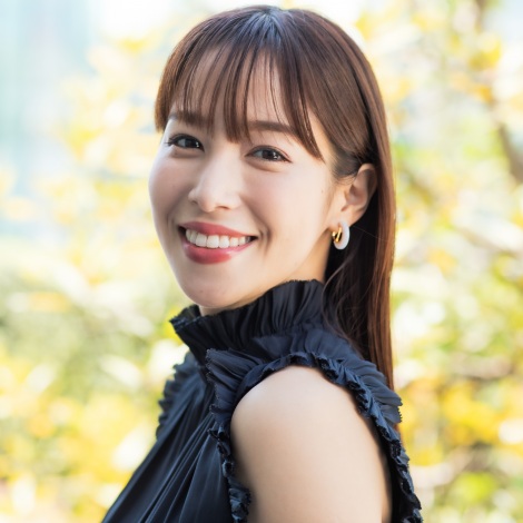 鷲見玲奈 どアップ動画に トロける程カワイイ の声 カラーメイクで印象チェンジ 別人みたい Oricon News