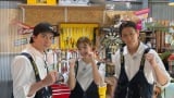 『NEWSの全力!!メイキング』に出演する（左から）加藤シゲアキ、藤田ニコル、小山慶一郎（C）TBS 