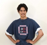 �w���ʃ��C�_�[���o�C�X�x��P�E�O�c�����Y�A�d����1�b�����A�^�C�ł����@�t�@���Ƀ��b�Z�[�W�u1�N�Ԃ��肢���܂��I�v 