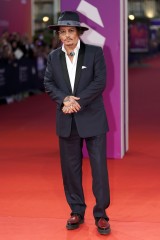 �W���j�[�E�f�b�v�A�f�B�I�[���̃^�L�V�[�h�Ń��b�h�J�[�y�b�g�ɓo�� 