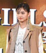 �N��46�R��V�̃��K�l�p�ɐ�^�̐��u�߂����Ⴉ�킢���I�v�@�H�J���[���b�v�Ńg�����h��� 