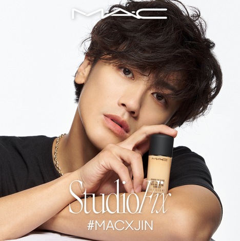 画像・写真 | 赤西仁 “一番身近な”M・A・Cとコラボ メインルックを公開