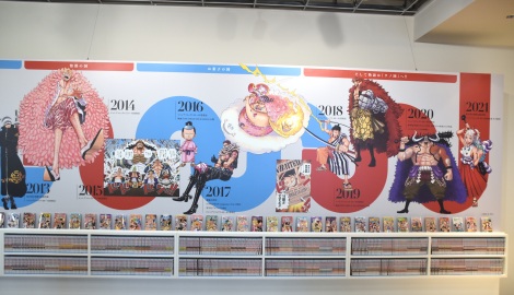 画像 写真 Onepiece 100巻記念で展示会 尾田栄一郎氏描き下ろしの巨大作品 立ち読み図書館を展開 6枚目 Oricon News