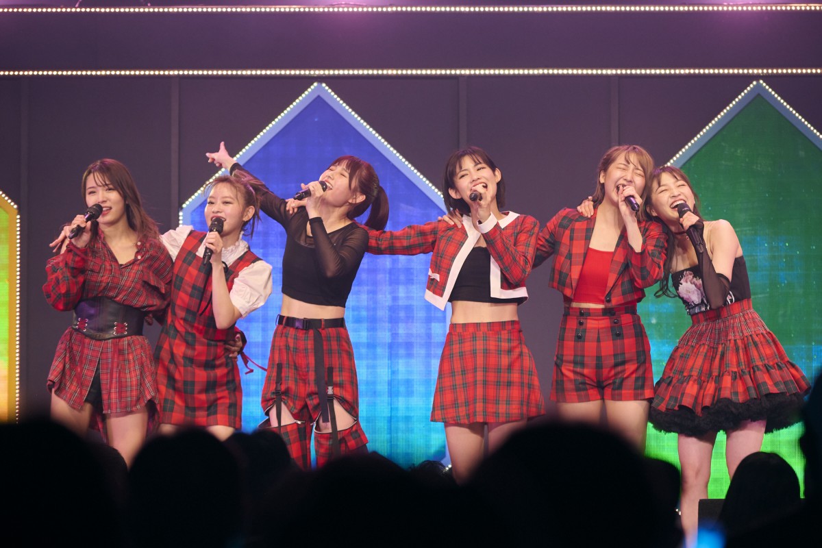 送料無料&24時間以内に発送】大阪パフォーマンスドール CDとサイン