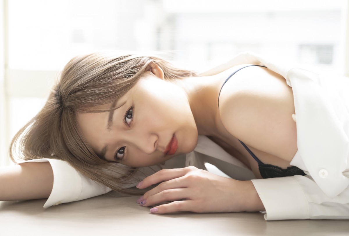 画像・写真 | 須田亜香里“20代最後の水着グラビア”黒ビキニで大人の