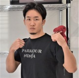 ���q�����u�Ō������߂�g�ɂ킩�t�@���h��������̂͂��ꂵ�����Ɓv����������U��Ԃ� 