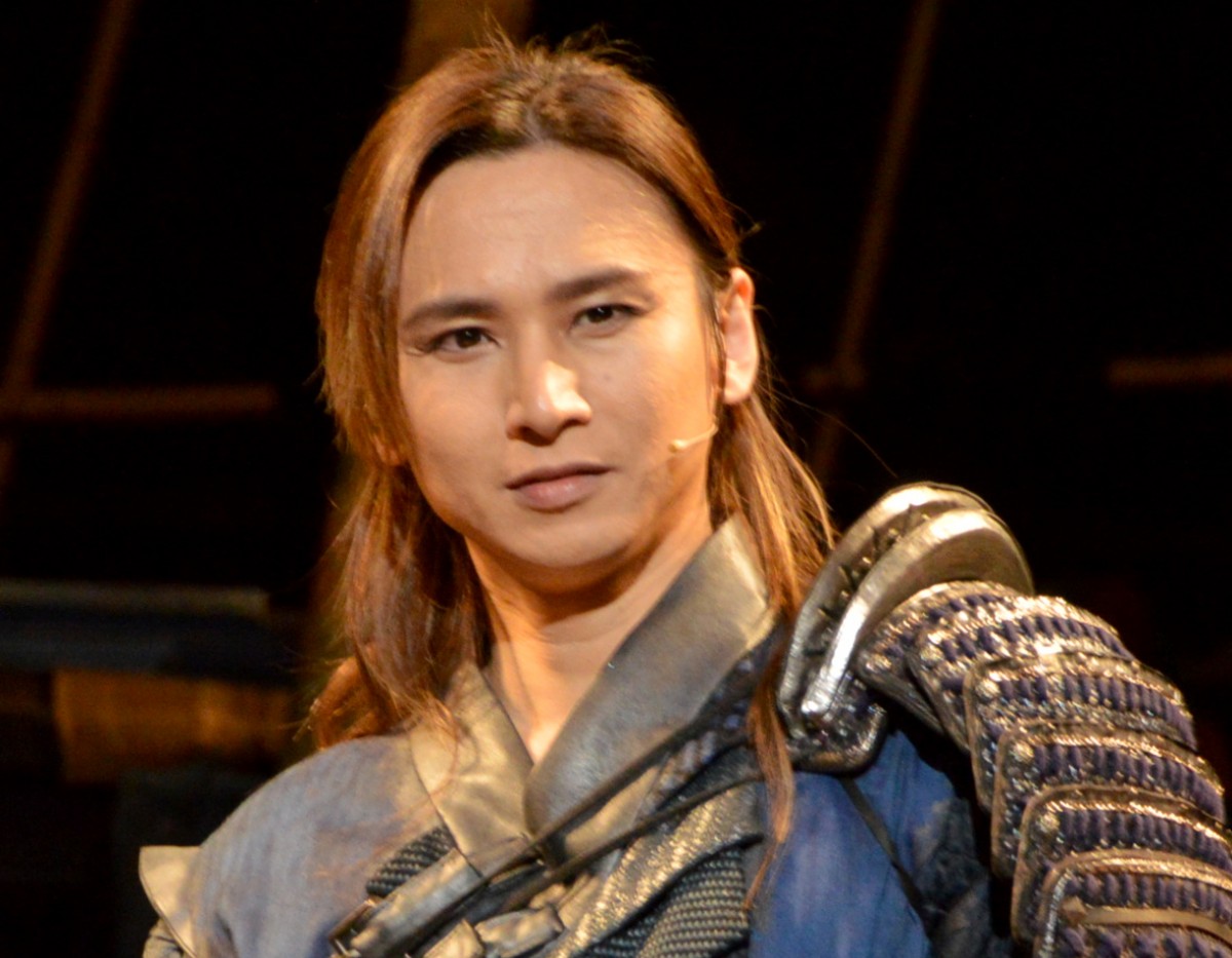 天使が消えた街　11話　台本　希少　堂本光一 天使が消えた街 11話 台本 希少 堂本光一 - メルカリ