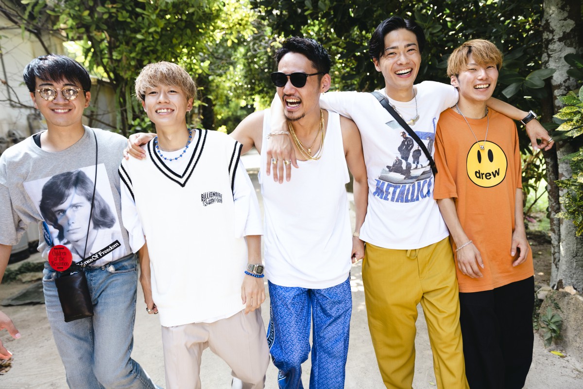 画像・写真 | YouTuber・コムドット、初の写真集12・2発売 カバーは全6