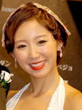 �t�B�M���A�X�P�[�^�[�V�R���ށA33�΂̒a�����Ɍ������\�u���U�����邱�Ƃ𐾂��܂��v 