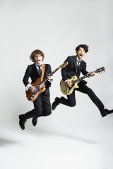 ���ؒ��l�A���Ԍ���̉��y���j�b�g�w49�x�����@11�E12�ɂ͌��������U�z�M���C�u�� 