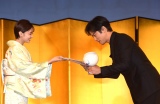 『京都国際映画祭2021』の『牧野省三賞・三船敏郎賞授賞式』に出席した倉科カナ(左)と桐谷健太 