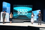 『CISCO 2020 Experience』に登壇した（左から）鈴木和洋氏、鎌田道子氏、石川佳純、張本智和 