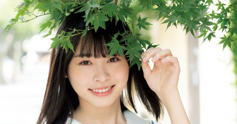 日向坂46高橋未来虹、王道制服＆部屋着姿を披露 『アップトゥボーイ