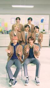 ENHYPEN�Ɠ����w�Z�ɒʂ�����c �V�R���e���c�usmash. School�v���z�M���� 