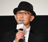 �f��w�����āA�o�g���͓n���ꂽ�x�������䂠�����ɓo�d�����O�c�N�ē� (C)ORICON NewS inc. 