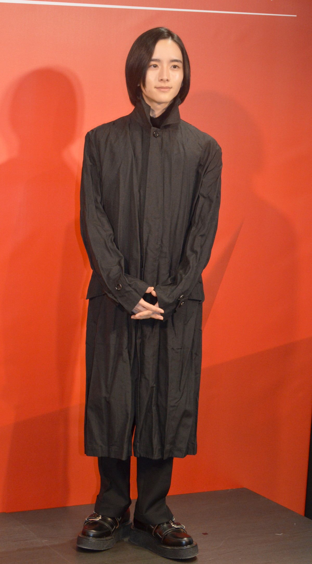 板垣李光人 四肢 残暑ってこんな感じだっけ。