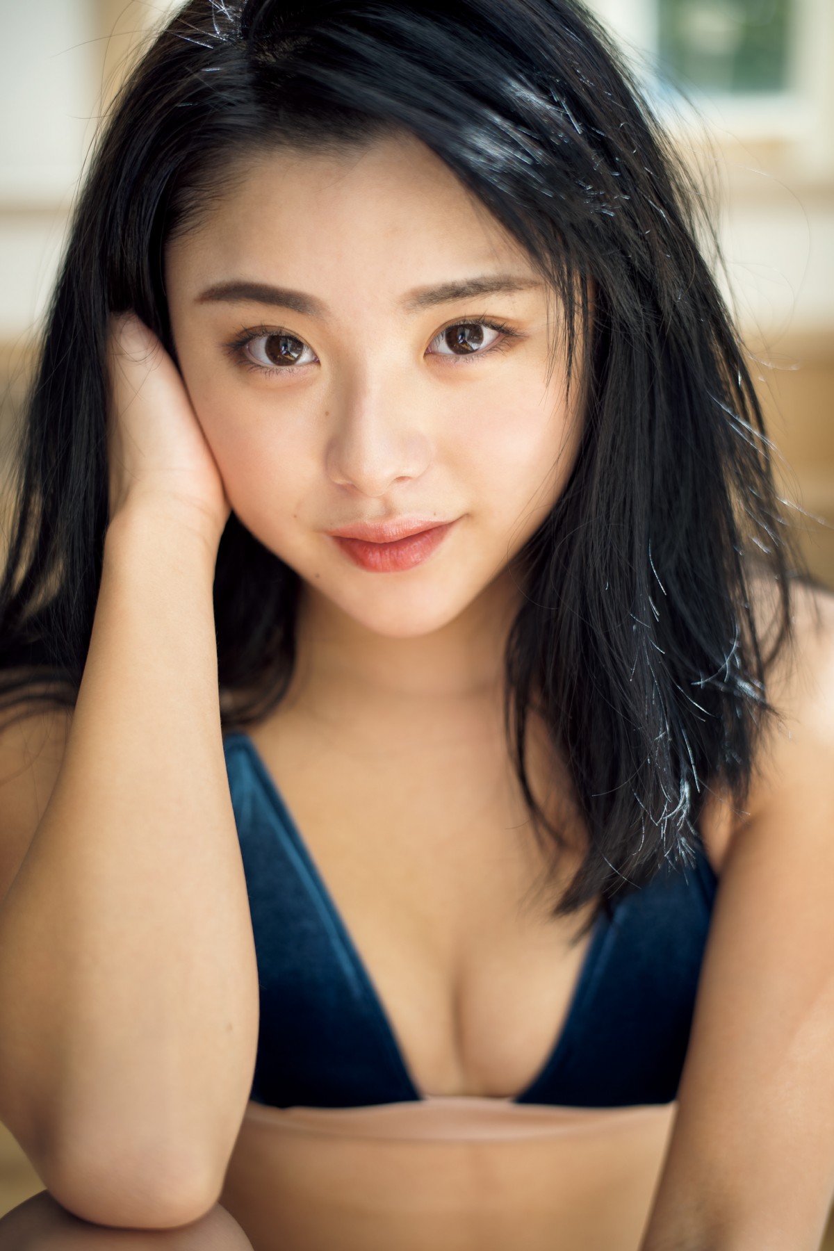 森彩香　ジュニアアイドル 美女ゴルファー野田すみれ、しなやかボディ＆強気な瞳で「キュン…！」 | ORICON NEWS