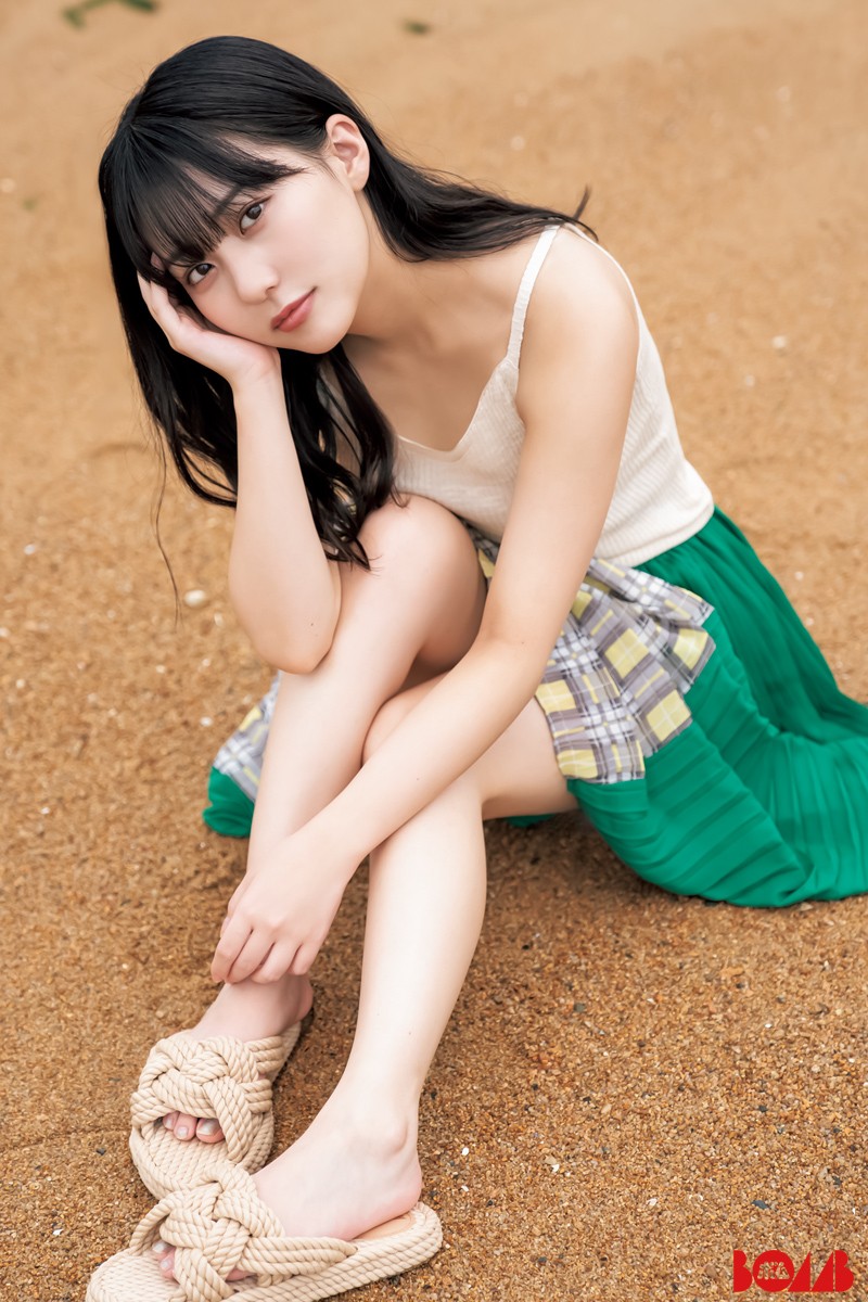 画像・写真 | HKT48田中美久、ビキニ解禁『BOMB』完売続出 付録「両面