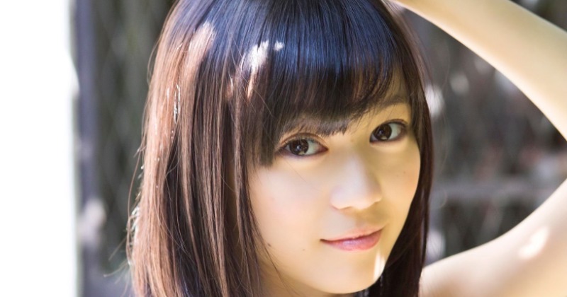 乃木坂46生田絵梨花、15歳当時の初ソログラビア“伝説ショット”公開