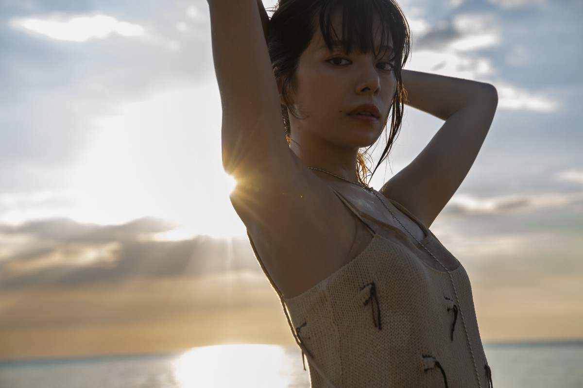 画像・写真 | 桜井ユキ、大人の美しさあふれる写真集新カット＆表紙公開 理想的なボディラインも解禁 9枚目 | ORICON NEWS