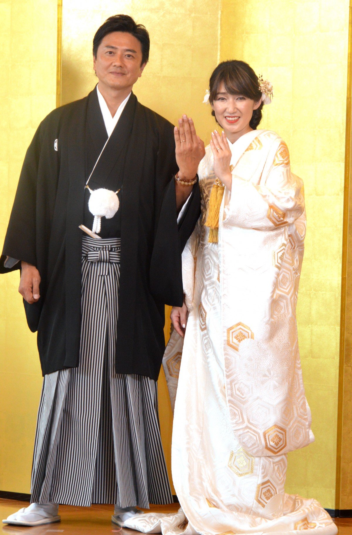 画像・写真 | 原田龍二＆愛夫妻、20年越しの結婚式 謝罪会見から2年半「死ぬまで執行猶予」 3枚目 | ORICON NEWS