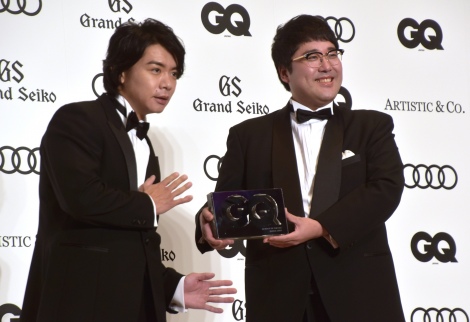M-1はオズワルドに期待すると明かした（左から）野田クリスタル、村上＝『GQ MEN OF THE YEAR 2021』表彰式（C）ORICON NewS inc. 