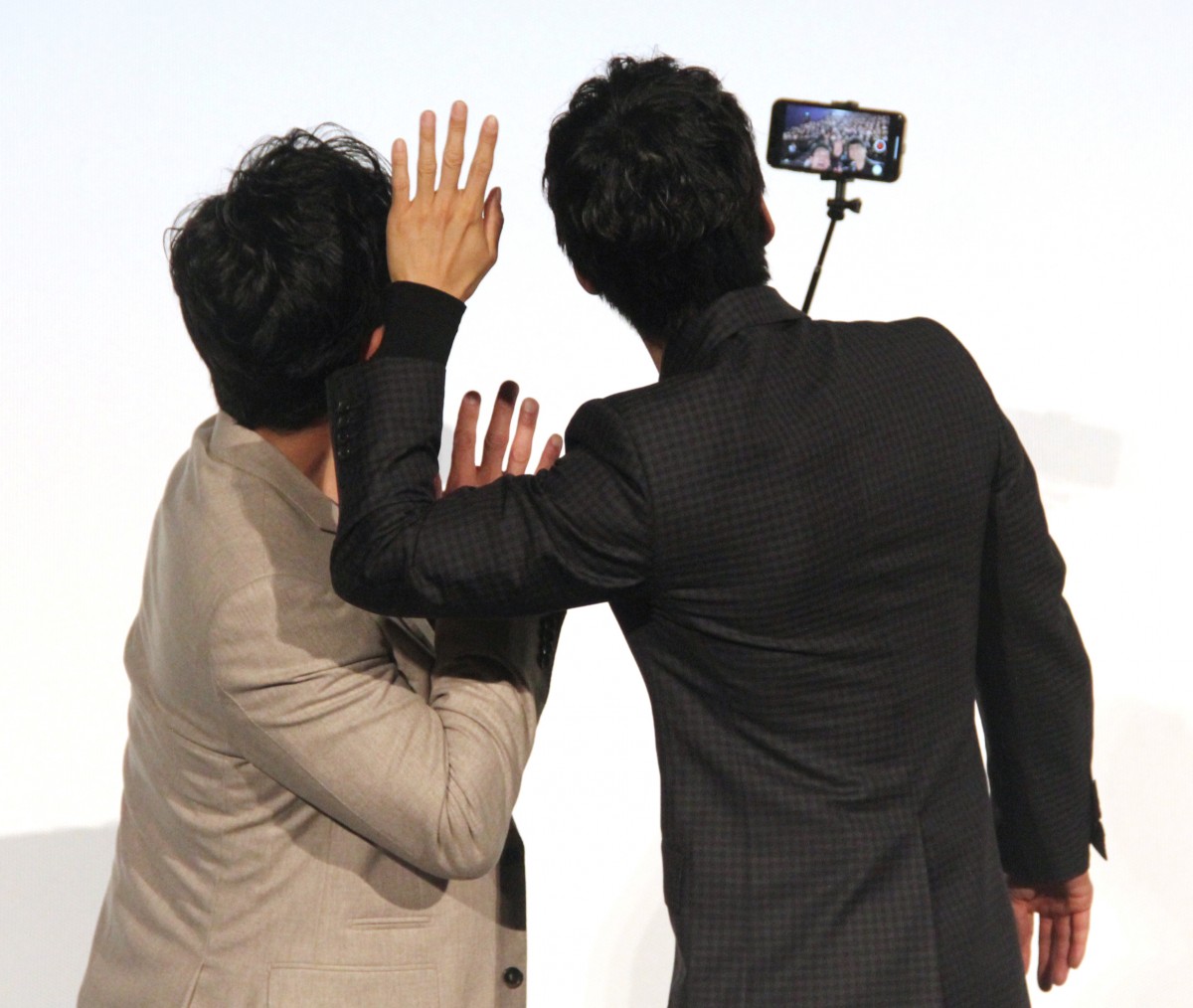 f[gɎBBe?C`C`鐼Gr&쐹z=ŁŵHׂ?xqbg畑䂠 (C)ORICON NewS inc. 