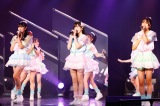M4「君のことが好きやけん」=『HKT48劇場10周年記念特別公演〜前期〜』より（C）Mercury 