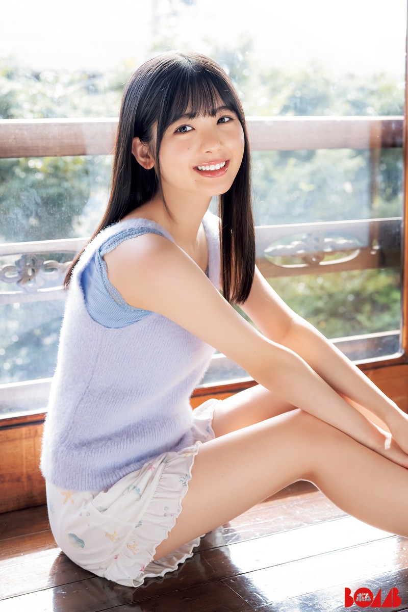 乃木坂46筒井あやめ、ノースリ＆ショーパンからフレッシュ美肌