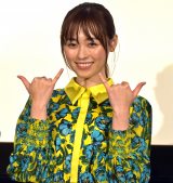 �����y�u��������������܁c�v�����ŐԖʁ@���́u�R�[�q�[���u���b�N�ň��݂����v 