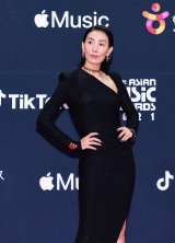 LE\q=w2021 Mnet ASIAN MUSIC AWARDS (MAMA)xbhJ[ybg (C) CJ ENM Co., Ltd, All Rights Reserved 
