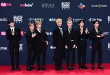 Stray Kids=w2021 Mnet ASIAN MUSIC AWARDS (MAMA)xbhJ[ybg (C) CJ ENM Co., Ltd, All Rights Reserved 