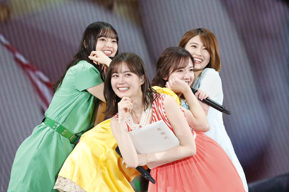 乃木坂46生田絵梨花、同期からの感謝状に涙 年長組にも呼びかけ「お