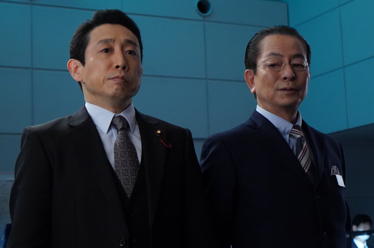 相棒20』水谷豊&反町隆史、2人で挑む最後の元日スペシャル 亘の 相棒20』水谷豊&反町隆史、2人で挑む最後の元日スペシャル 亘の