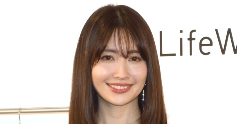 小嶋陽菜「久しぶりに水着着た」 『有吉の冬休み』オフショット公開に「いつにも増して、パーフェクトボディ」 | ORICON NEWS