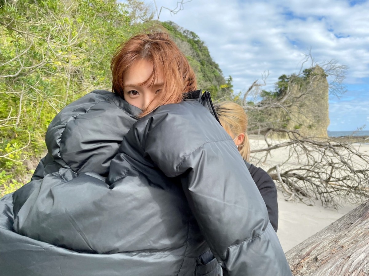 アイコラ　twitter 篠崎愛 画像・写真 | グラビアレジェンド・篠崎愛『FRIDAY』新年号で“眼福BODY”披露 2月には4年ぶり写真集 9枚目 | ORICON NEWS