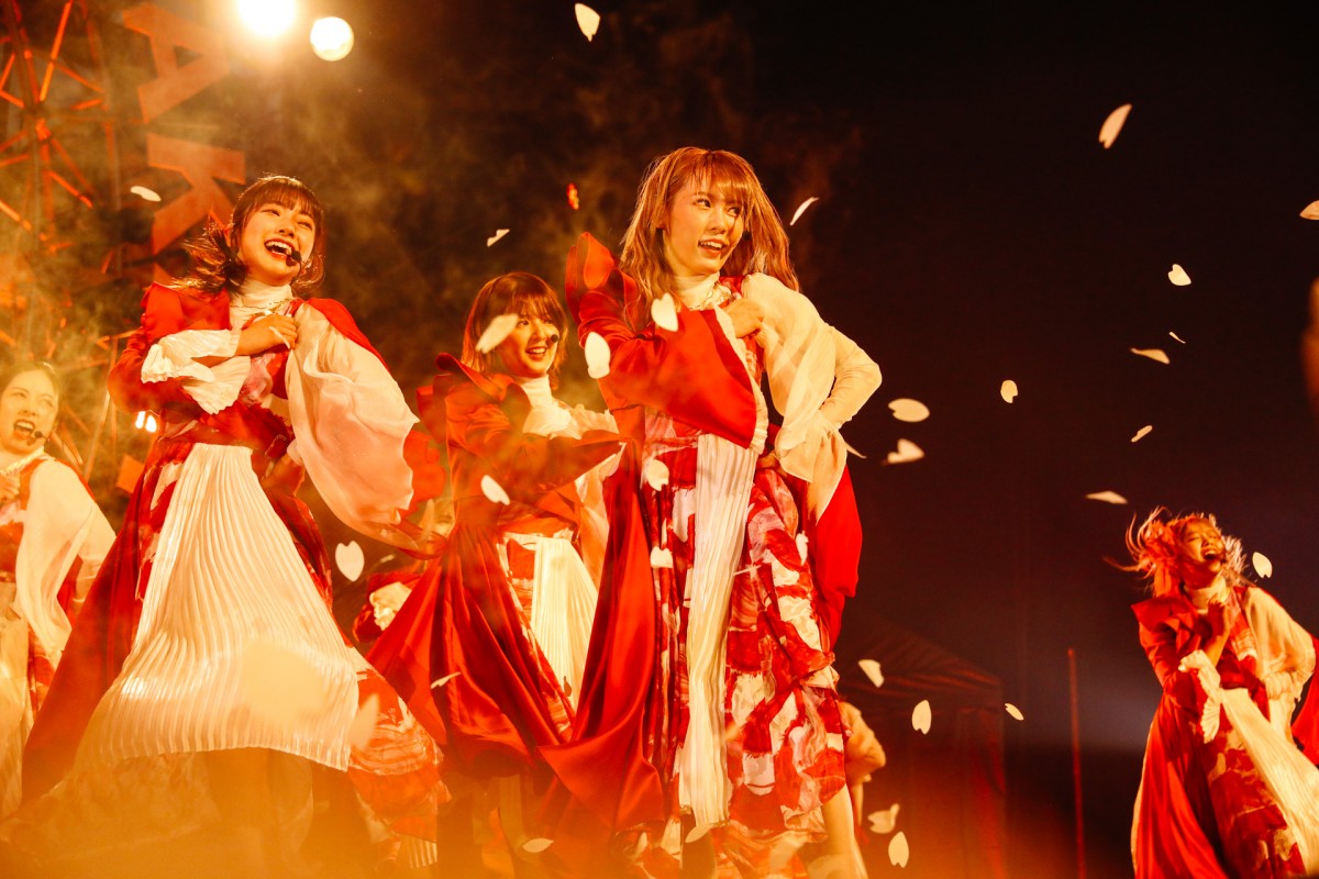 櫻坂46、3列目メンバーライブで幕開け 小池美波が涙「BACKSのイメージ