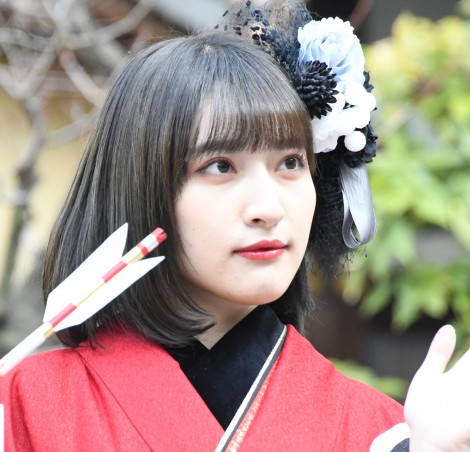 山崎亜美瑠の画像・写真 | NMB48新成人9人、艶やかな振袖姿を披露 上西