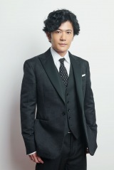 NHK特集ドラマ『風よ あらしよ』に出演する稲垣吾郎 