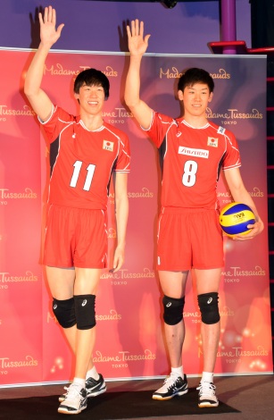 画像・写真 | 石川祐希選手、等身大フィギュアにご満悦 製作費は