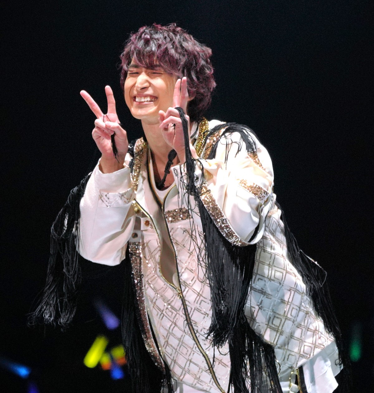 vԑ (C)ORICON NewS inc. 