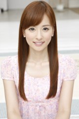 �Z���g�E�t�H�[�X�����A�i�A�R���i�x���I�[�N�V�����Ɏ����o�i �F�����q�u��������z���Ă����܂��傤!�v 