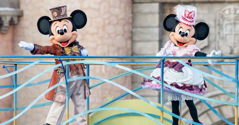 ★DISNEY SEA 20周年 チップ デール クッション 入園者限定