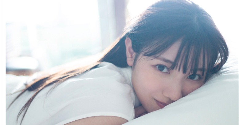 河田陽菜、写真集タイトル＆“彼女感”あふれる通常版表紙が解禁 秋元康