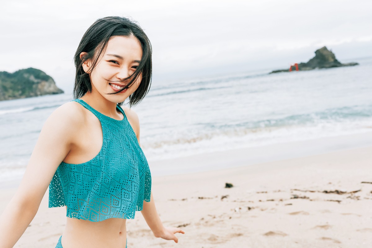 平井美葉(BEYOOOOONDS)『写真集「be-lief」A4クリアファイル+2L