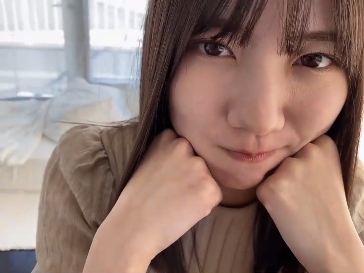 日向坂46河田陽菜“ウィンク”や”おこ顔”など彼女感あふれる多彩な